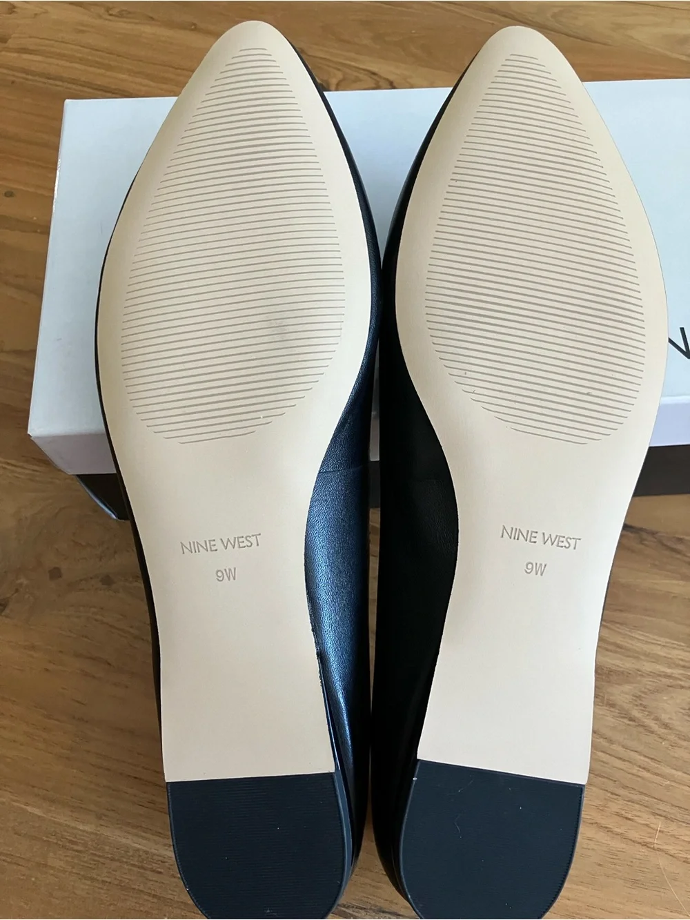 Nine West Black Pointed Toe Faux Leather Flats
